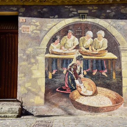 Particolare di un murales (foto Ivo Piras)