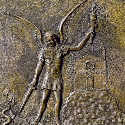 Detail of a biblical depiction on the bronze gate. (photoIvo Piras)
