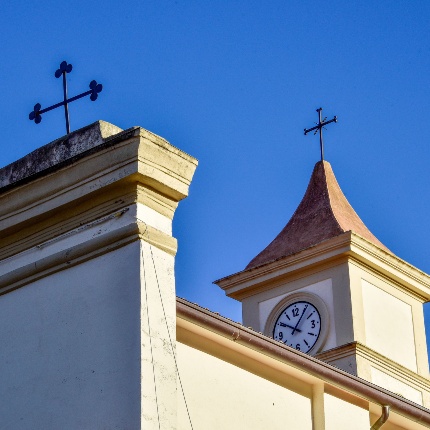 View of the square-shaft bell tower (photoIvo Piras)