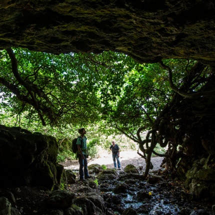 Romana, trekking to the San Giacomo spring. (photoIvo Piras)