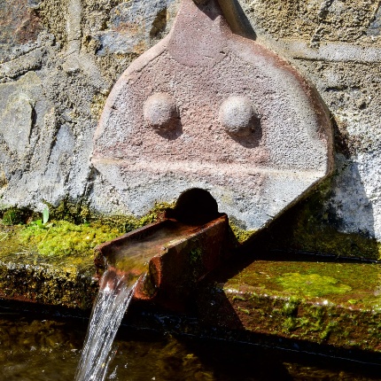 Fonte nel centro storico (foto Ivo Piras)