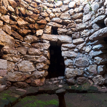 The central room with the architrave niches (photoGiuseppe Lonis)