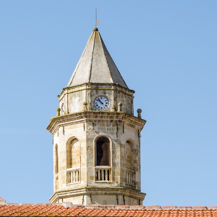 Attached to one side of the church is the beautiful bell tower with an octagonal shaft on a square base. (photoAngelo Marras)