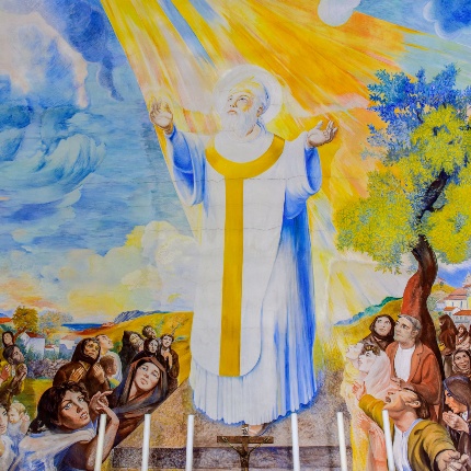 L'opera di Aligi Sassu che decora l'abside (foto Ivo Piras)