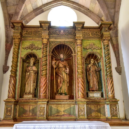 Wooden altarpiece (photoIvo Piras)