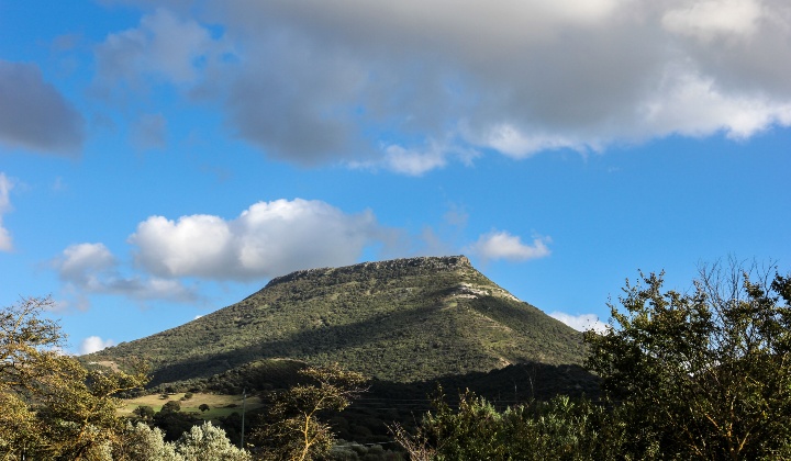 Siligo, veduta del Monte Santu