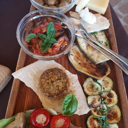 Piatti tipici (foto TripAdvisor, Jaga 'e Luna)