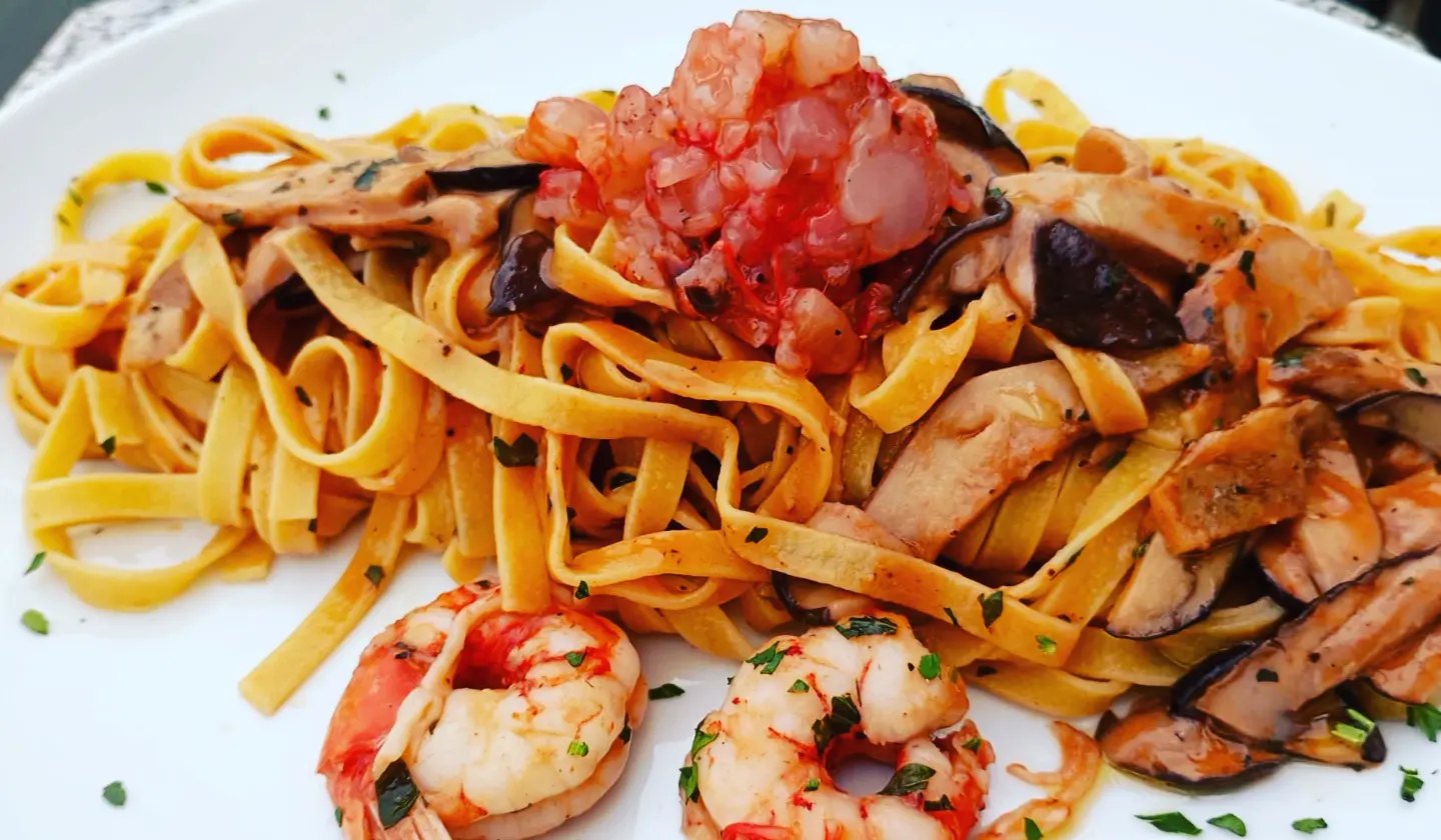 Piatti tipici (foto Facebook, Il Teatro Ristorante - Pizzeria)