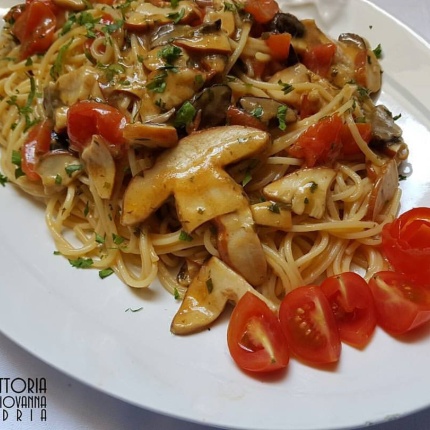 Piatti tipici (foto Tripadvisor, Trattoria Zia Giovanna)