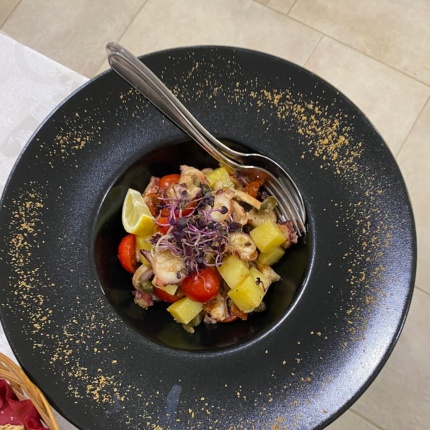 Piatti tipici (foto TripAdvisor, Terradoro)