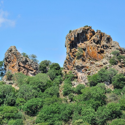 Forme di erosione in roccia vulcanica (foto Ivo Piras)