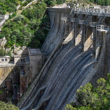 The Diana dam near the Muzzone narrows (photoIvo Piras)