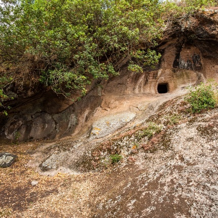 Domus de Janas of Monte Minerva. (photoIvo Piras)