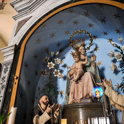 Il venerato simulacro della Vergine di Interrios (foto Ivo Piras)